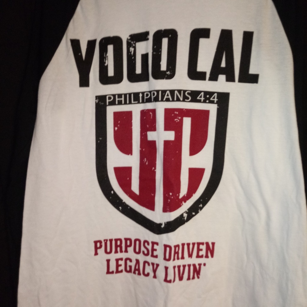 YOGOCAL DISTRICT baseball style medium sleeve tee